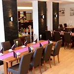 Hotel Krone Königsbrunn