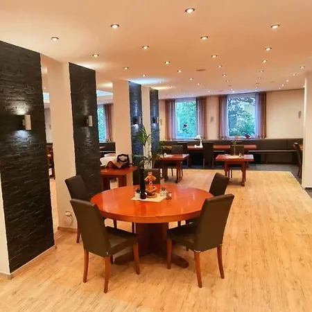 Krone Hotel Koenigsbrunn