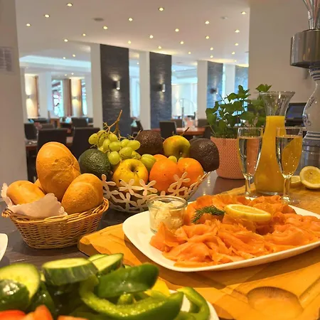 Krone Hotel 3*