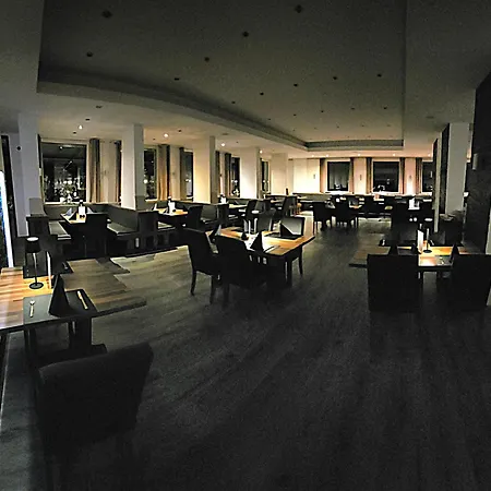 Krone & Restaurant 3* Königsbrunn