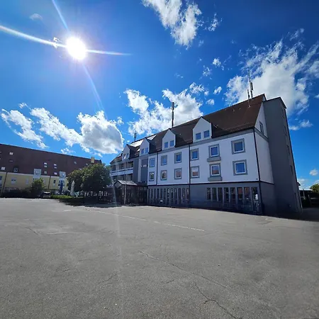 Krone & Restaurant Otel