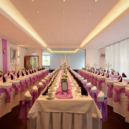 Krone & Restaurant 호텔 3*