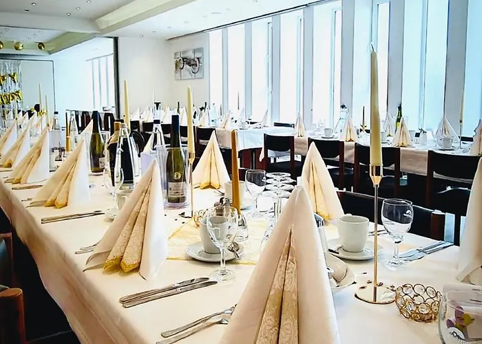 Krone & Restaurant Otel 3*