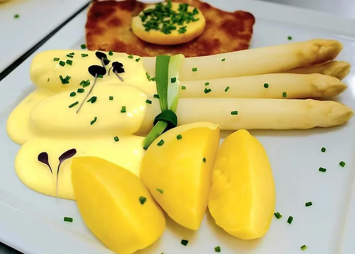 Otel Krone & Restaurant Königsbrunn