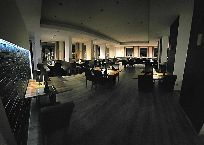 Krone & Restaurant 3* Königsbrunn