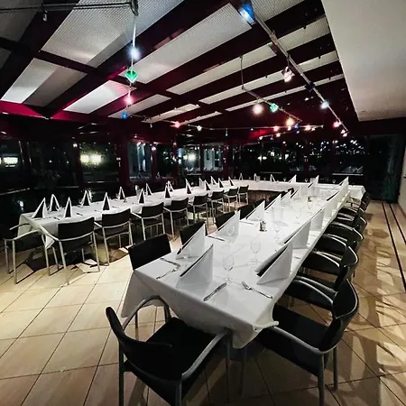 Hotel Krone Königsbrunn
