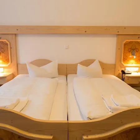 Krone Hotel Königsbrunn